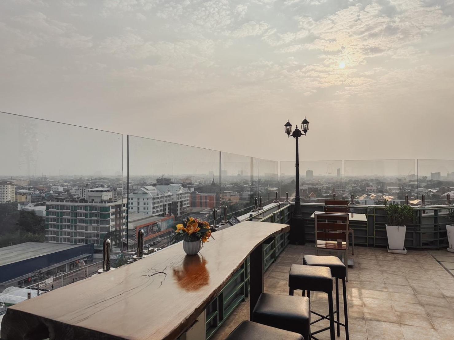 Hotel De Khuvieng 清邁 外观 照片