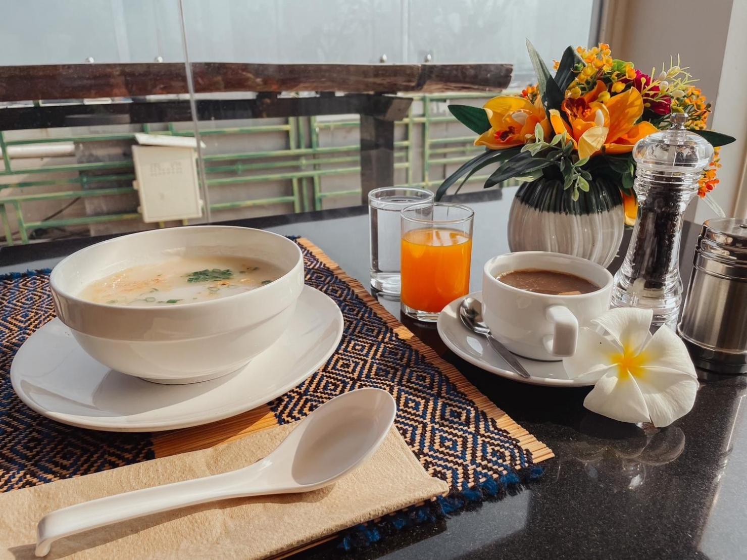 Hotel De Khuvieng 清邁 外观 照片